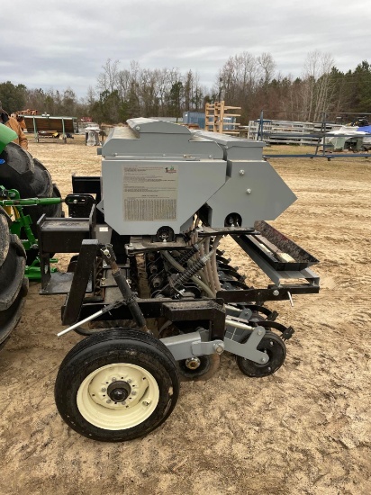 NO TILL GRAIN DRILL---MULTI DRILL...
