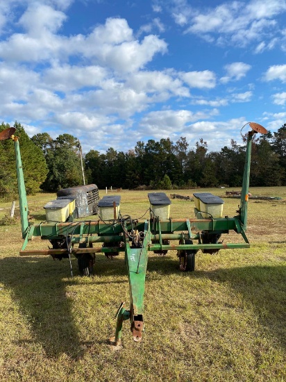 John Deere 4 Row Planter