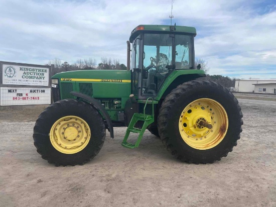 John Deere 7810 Tractor
