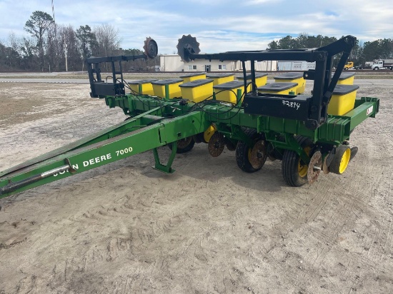 John Deere Planter