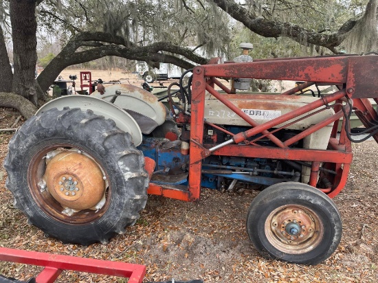 Ford 4000 Tractor