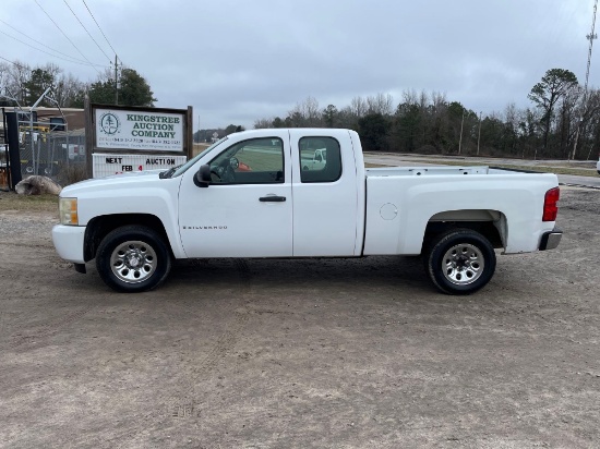 2008 CHEVY SILVERADO 1500 EXTENDED CAB 2WD MILES 144132 VIN# 1GCEC19CX8Z198139