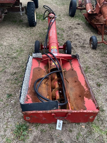 Auger with pan