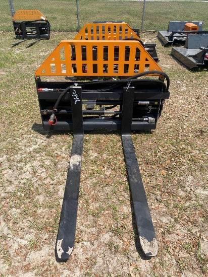 PALLET FORK HYD ADJUSTABLE