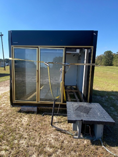 WALK IN COOLER