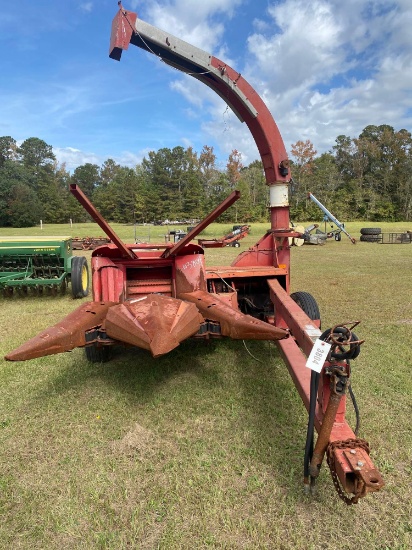 INTERNATIONAL SILAGE CHOPPER