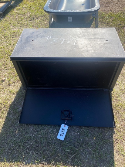 UNDER BODY TRUCK TOOL BOX