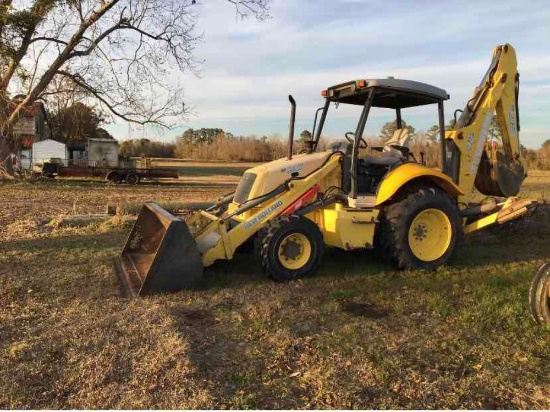 NEW HOLLAND B95 BACKHOE LOADER