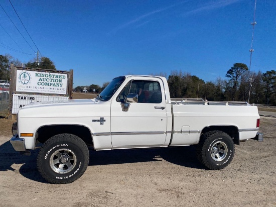 1984 CHEVY SILVERADO TRUCK
