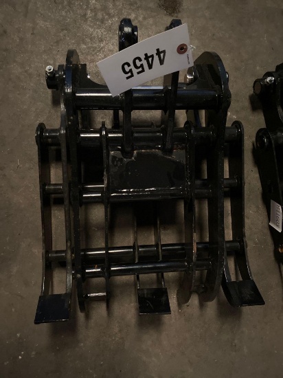 EXCAVATOR GRAPPLE
