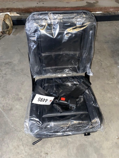 TRACTOR SEAT