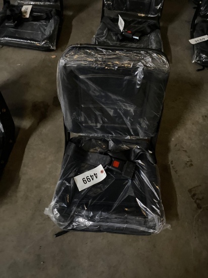 TRACTOR SEAT
