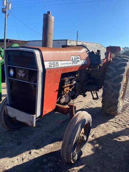 MF 255 TRACTOR