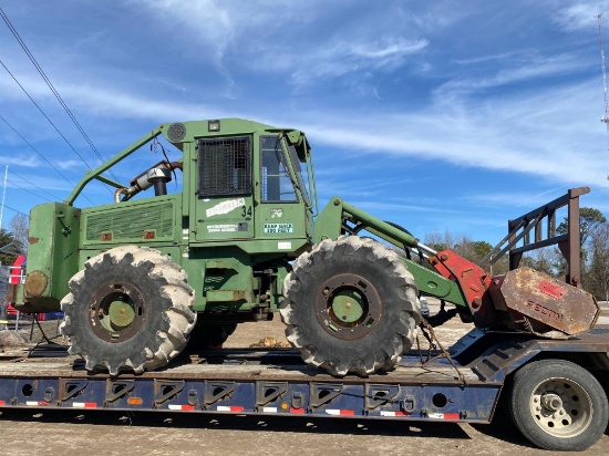 SKID STEER WITH MULCHING HEAD