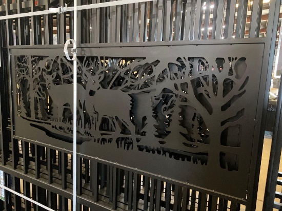 METAL FARM DRIVEWAY GATE