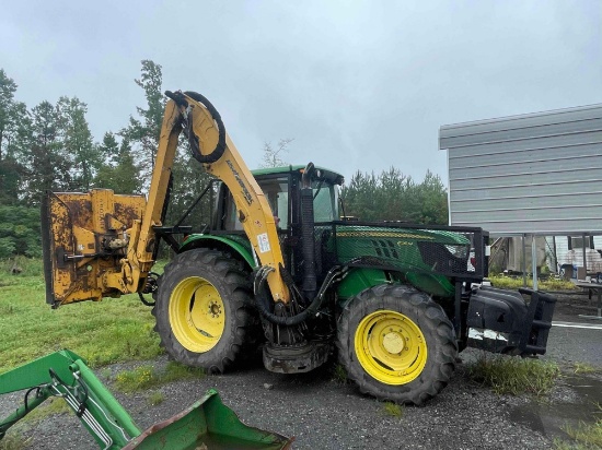 JOHN DEERE TRACTOR 6125M