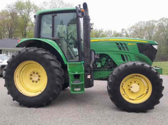 JOHN DEERE TRACTOR 6140M
