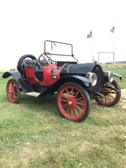 ANTIQUE/CLASSIC CAR 1912 RESTORED LITTLE ROADSTER