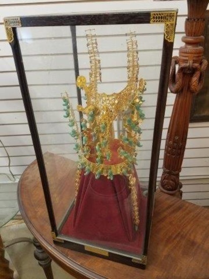 Unique & Unusual Gold/Jadite Crown