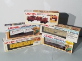 (5) Vintage Lionel 0 and 027 Gauge Train Cars