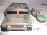 Army Vehicle w/accessories, Yoyo & Top