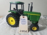 Ertl 4255 J.D. Tractor
