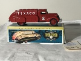 Ertl Collector Series Texaco 1939 Gas Truck