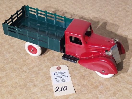 Wyandotte Toys red truck