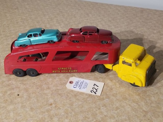 Structo auto hauler with 2 cars