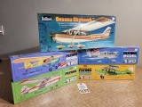 Guillow's Model Airplane Kits Cessna and Piper (NIB)