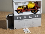 First Gear Mighty Mack 1/34 Die Cast Mack R Model concrete mixer truck (NIB)