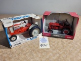 Ertl 1/16th Ford 981 Tractor and Farmall IH A