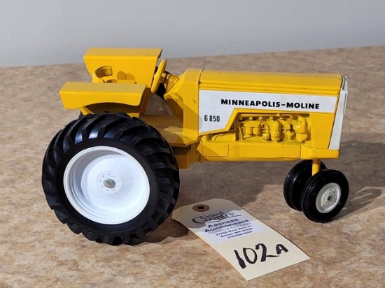 Joe Ertl Scale Mdl Minneapolis Moline G850 Tractor Die-cast 1/16 with shipping box