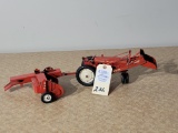 Tru-Scale IHC Tractor w/loader and square baler