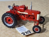 Spec Cast Farmall 450 LP WF Tractor