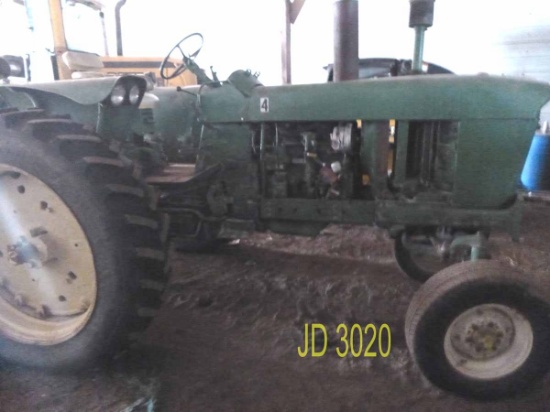 JD 3020 Tractor