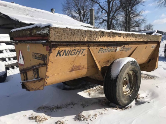 Kuhn 8014 Spreader