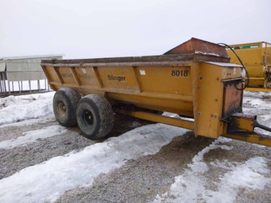 Kuhn 8018 Spreader