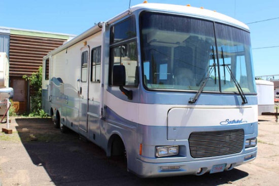 1998 CHEVY SOUTHWIND 35S MOTORHOME