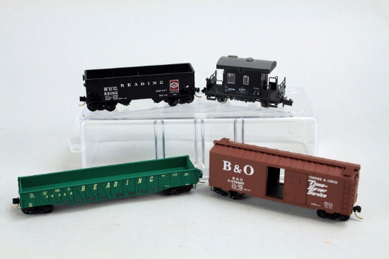 4 N Scale Micro-Trains; Reading Gondola#36328, Reading RDG.83002 Coal Hopper, B&O #470687 Box Car &