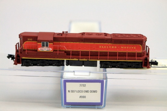 N Scale Life-Like Electromotive #7732, N SD7 Loco EMD Demo #990