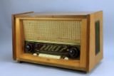 EMUD Model T7 AM/FM/SW Tube Radio, Ca. 1957