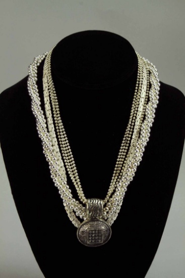 Silver Pendant & Necklaces