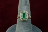 14k Gold Ring w/ Emerald Colored Stone, Sz. 6.5, 3.2 Grams