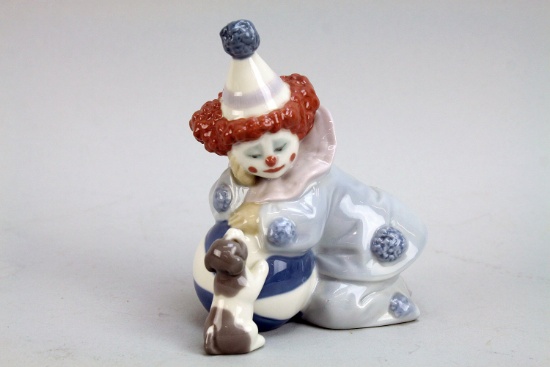 Lladro "Boy Clown with Puppy Dog" #5278  Porcelain, Spain