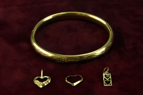 10k Gold Bracelet & Pendants, 9.1 Grams