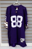 Minnesota Vikings #88 Alan Page Throwback Jersey, Sz. 2 XL