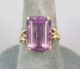 10K Gold Ring w/ Violet Colored Stone, Sz. 8,  7 Grams
