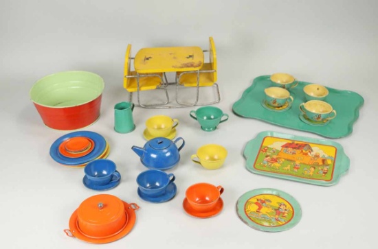 Vintage Tin Doll - Play Kitchen Wares