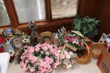 Baskets & Artificial Flowers